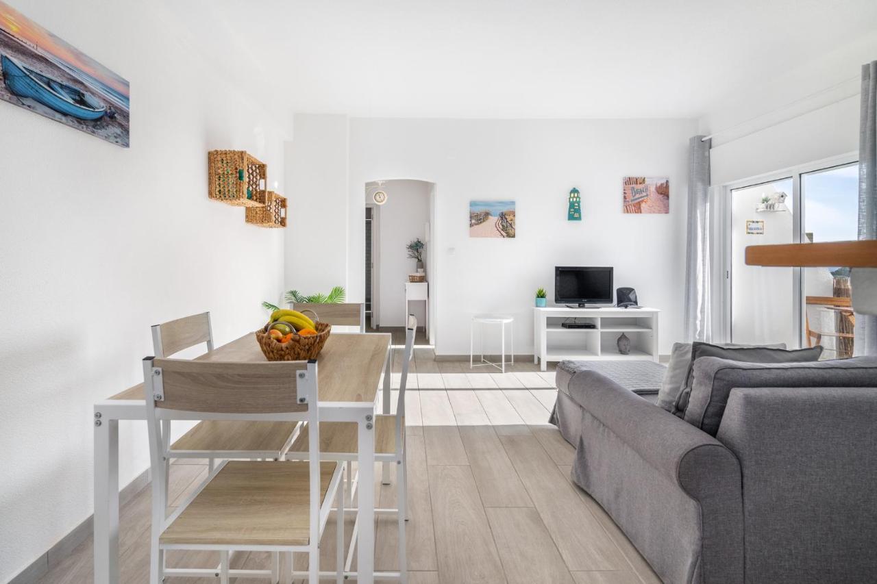 Apartamento Cor Do Mar - Sunny, Clean And Spacious Apartment With Sea View, In Alvor - Very Close Walking Distance To The Beach And Alvor Village Exterior foto